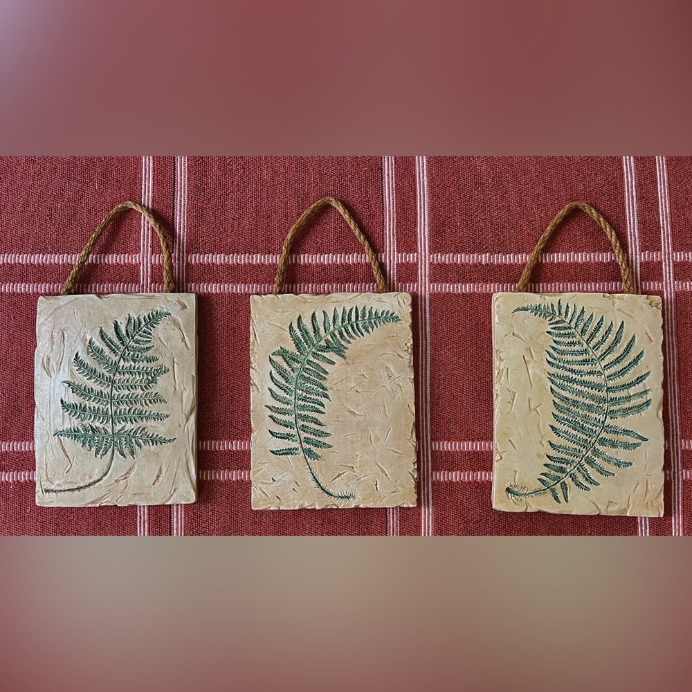 Clay plant decor - Picture 1 of 1